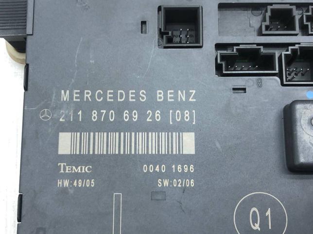 Блок комфорта двери передний левый Mercedes W211 A2118706926