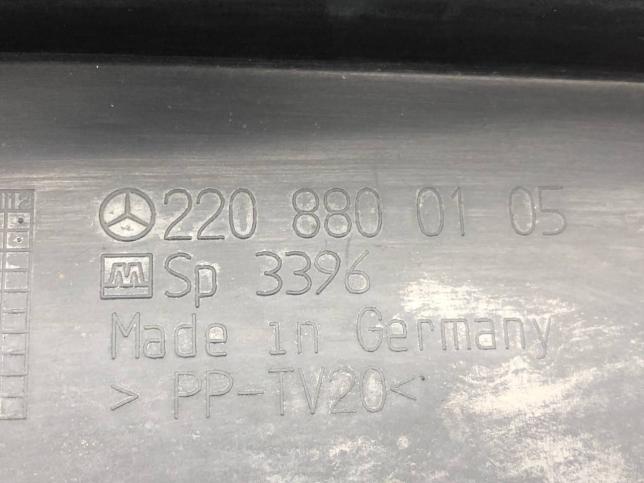 Жабо капота Mercedes W220 A2208800105