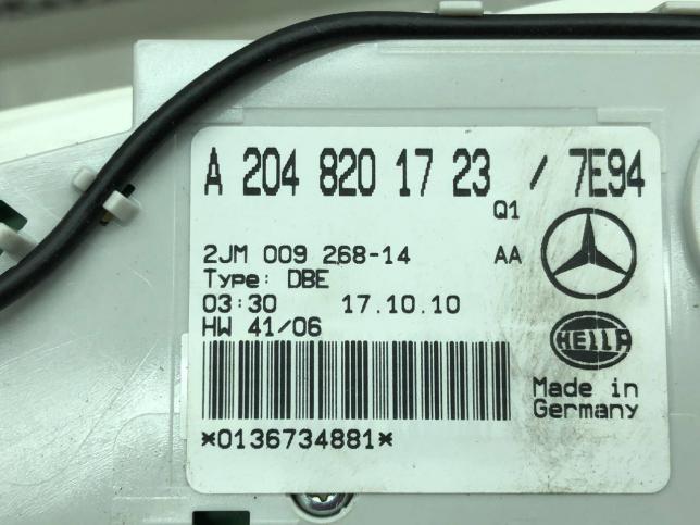 Плафон салонный Mercedes W204 A2048201723