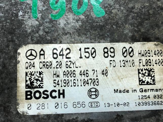 Блок управления двигателем Mercedes Om642 A6421508900