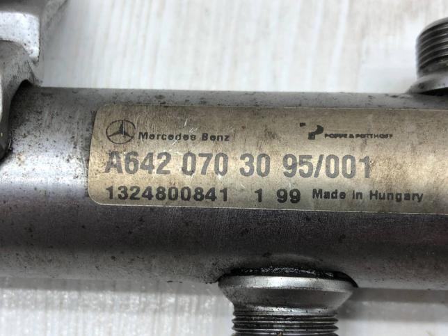 Рампа топливная Mercedes Om642 A6420703095