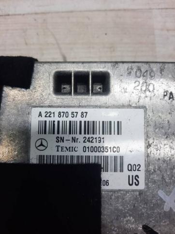 Блок управления голосом Mercedes w221  А2218705787