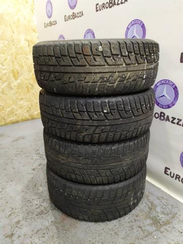 Зимние шипованные Шины Kumho I'Zen KW22 R16