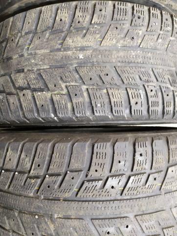 Зимние шипованные Шины Kumho I'Zen KW22 R16