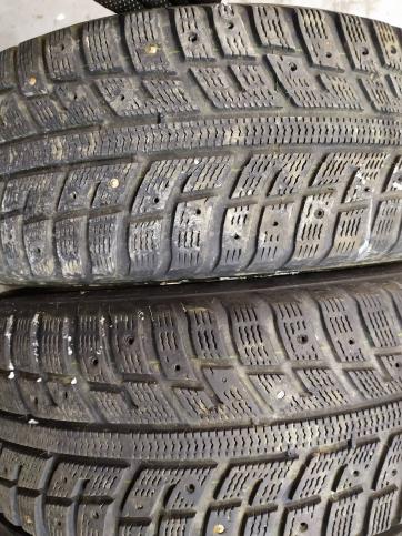 Зимние шипованные Шины Kumho I'Zen KW22 R16