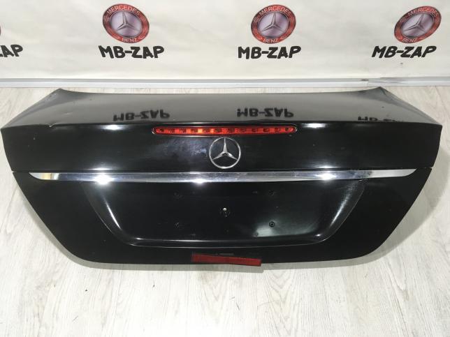Крышка багажника Mercedes W211 2117500375