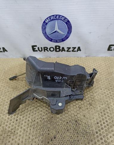 Замок двери передний правый Mercedes R170 A1707200435