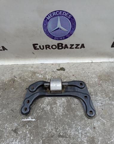 Подушка коробки АКПП Mercedes W170 A1702420501