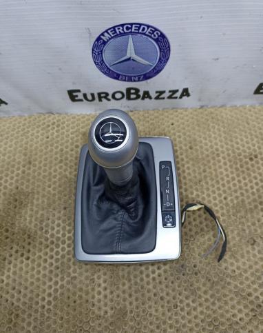 Ручка селектора АКПП Mercedes W204 A2042673188