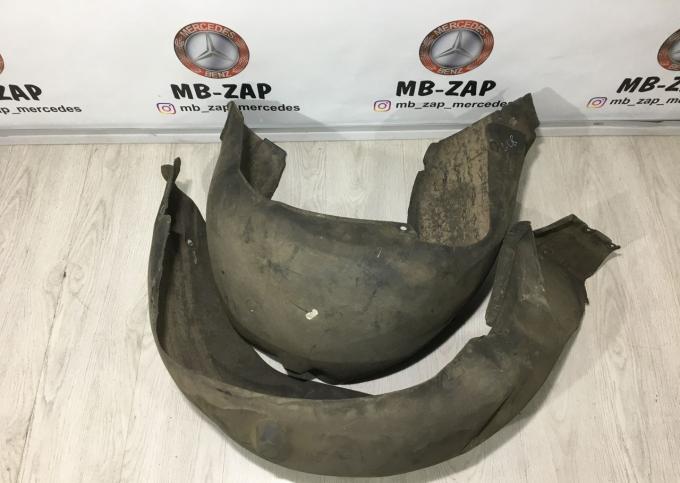 Подкрылки задние Mercedes W210 A2106982830