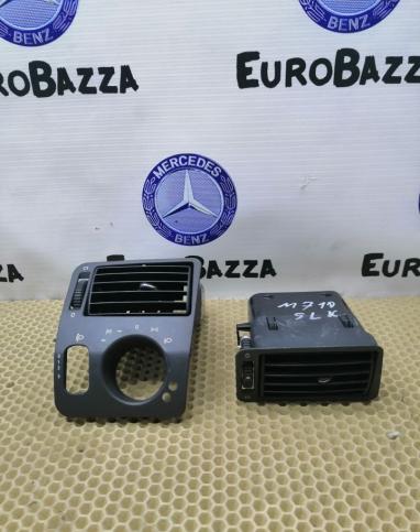 Дефлектор воздуховода Mercedes SLK 230 R170 A1708301654