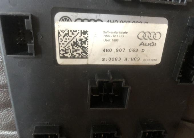 4H0907063D блок борт сети Audi A8 D4