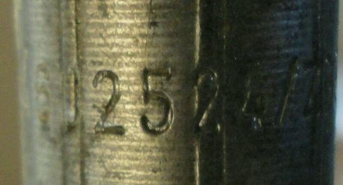 Патрубок рулевой рейки Мерседес W221 A2214602524