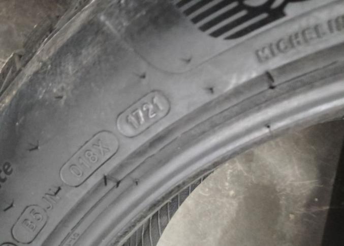 Michelin X-Ice North 4 SUV 275/45 R19 и 225/55 R19