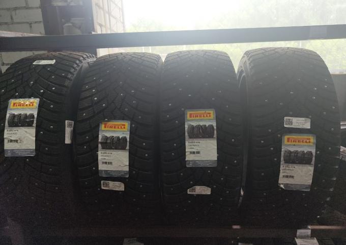 Шины R20 pirelli 255/45R20 H 105 scorpion ICE zero