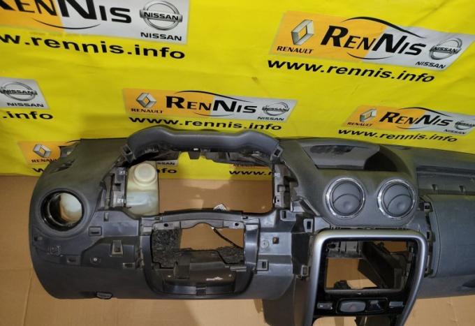 Панель приборов (торпедо) с безопасностью Renault 681005780R