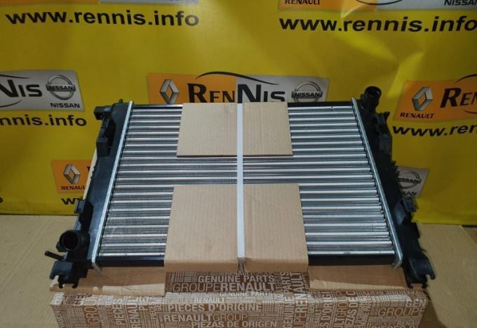 Радиатор охлаждения Renault Dokker 214105731R