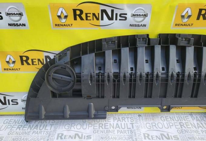 Пыльник защита бампера передний Renault Fluence 622350006R
