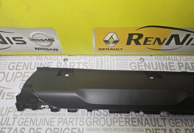 Порог пластиковый левый Renault Duster 2 2021 768510328R