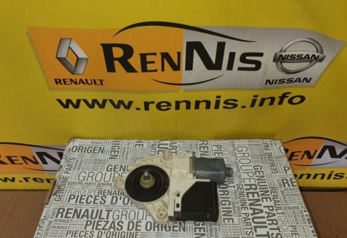 Моторчик стеклоподъемника Renault Megane 3 827300003R
