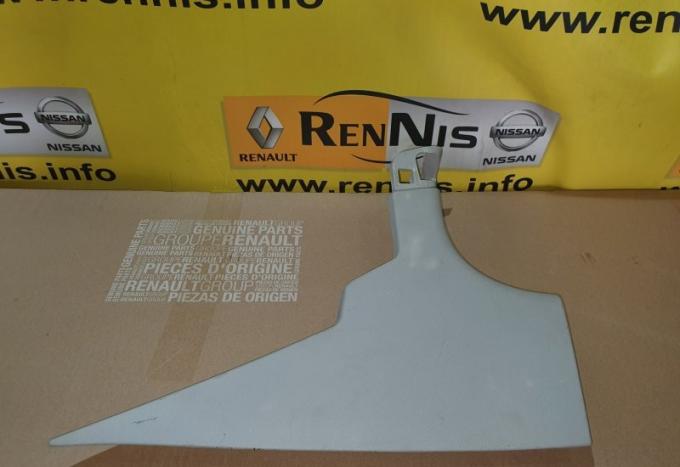 Обшивка стойки задняя правая Renault Megane 3 769340016R