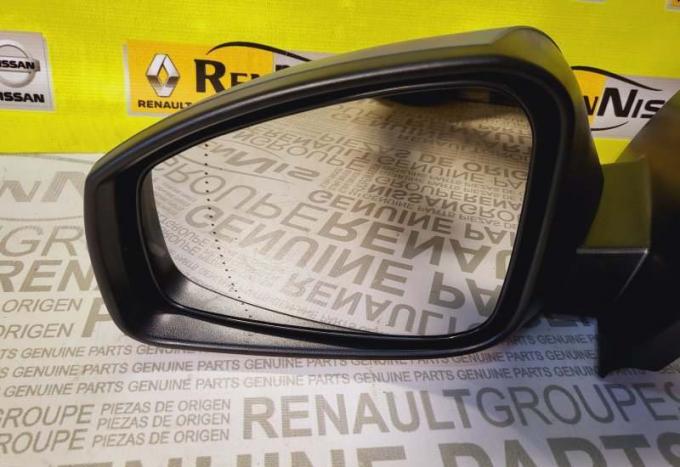 Зеркало боковое левое Renault Fluence 963028938R
