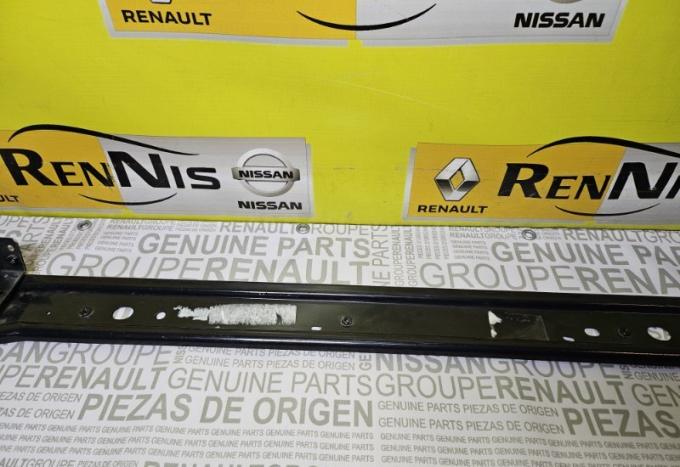 Поперечная планка радиаторов Renault Fluence 625300006R