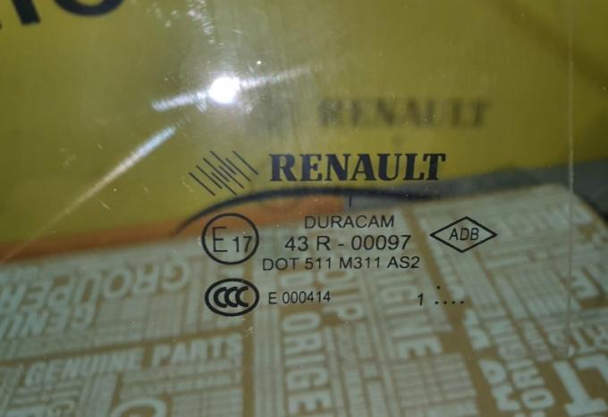 Стекло двери заднее правое Renault Megane 3 43R-00097