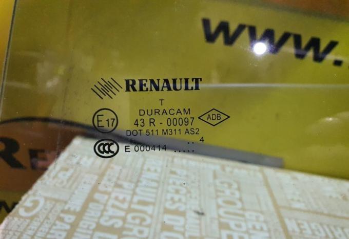 Стекло двери заднее левое Renault Megane 3 2014 43R-00097