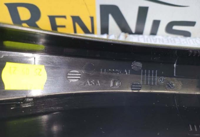 Накладка рейлинга задняя левая Renault Duster 2 112225A1