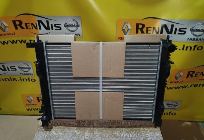 Радиатор охлаждения Renault Dokker 214105731R