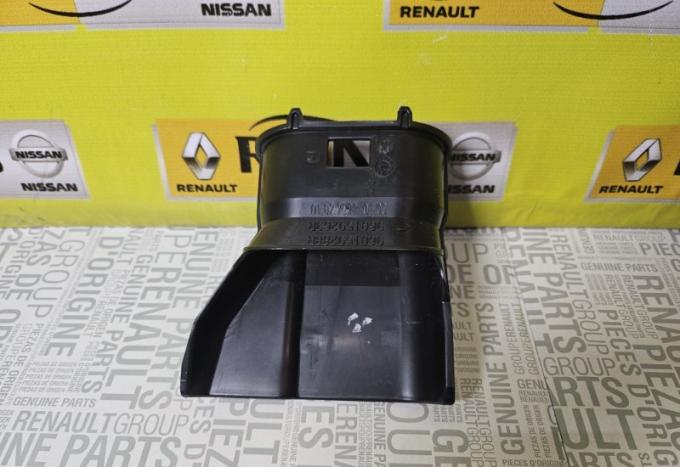 Воздухозаборник Renault Logan 2 2015 960159288R