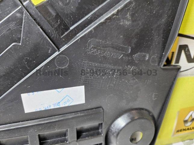 Рено Логан 2 2015г пыльник бампера передний 620254875R
