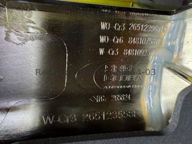 Ниссан Террано 3 D10 накладка крышки багажника 848102880R