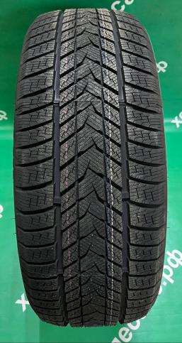 245/45 R20 Sonix WinterXPro 999 зимние нешипованные