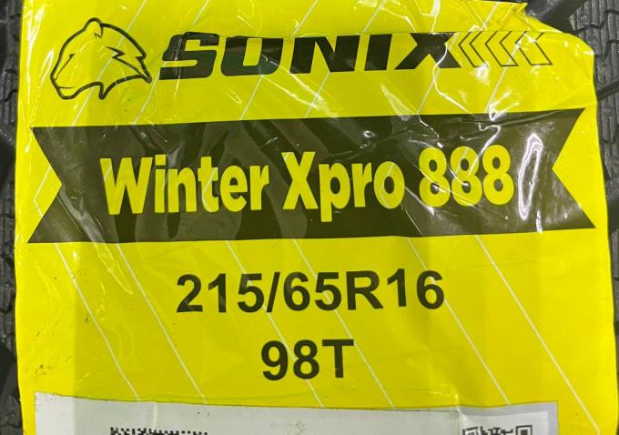 215/65 R16 Sonix WinterXPro 888 зимние нешипованные