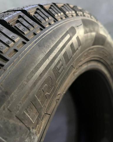 215/55 R16 Pirelli Ice Zero FR зимние нешипованные