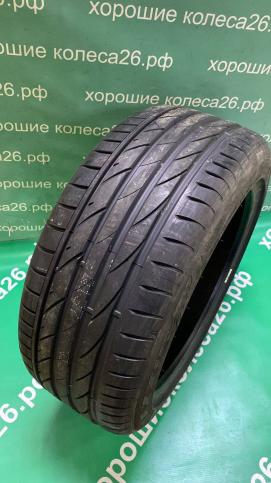 235/45 R17 Maxxis Victra Sport VS5 летние