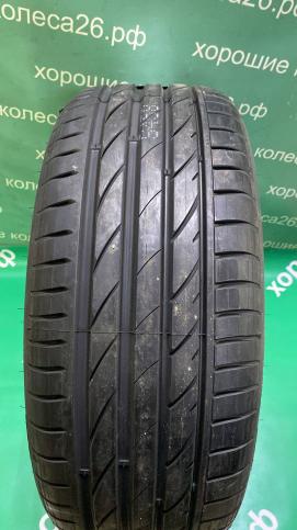 225/45 R18 Maxxis Victra Sport VS5 летние