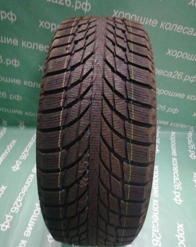 Kumho WinterCraft Ice Wi51 215/50 R17