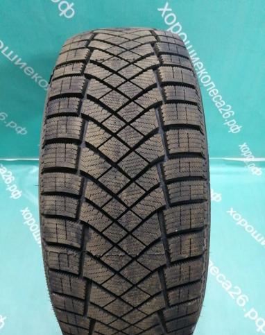 Pirelli Ice Zero FR 205/55 R16