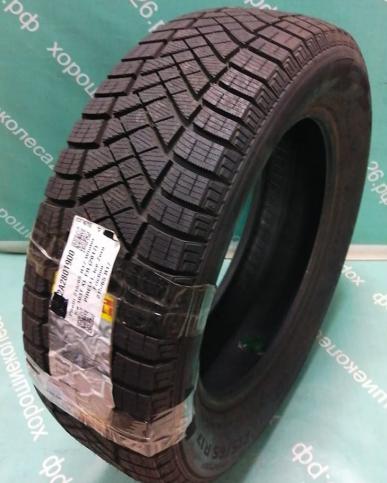 Pirelli Ice Zero FR 215/65 R17