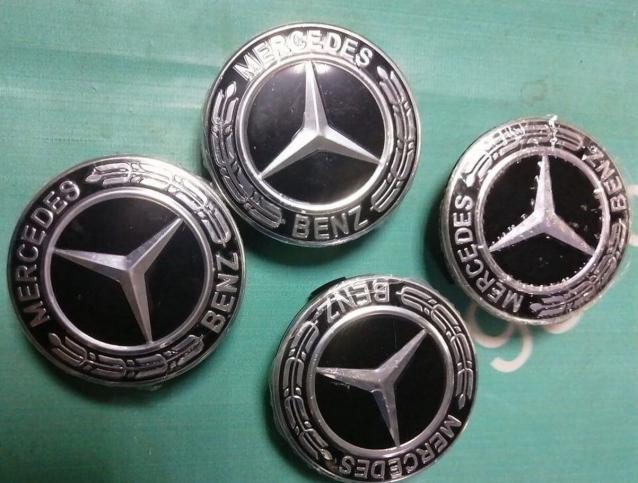 Центральный колпачок для литого диска Mercedes