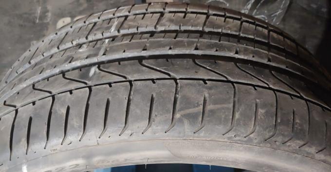 Pirelli P Zero 285/40 R22 106Y