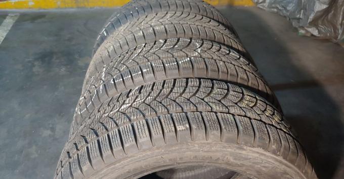 Firestone Destination Winter 215/60 R17 96H