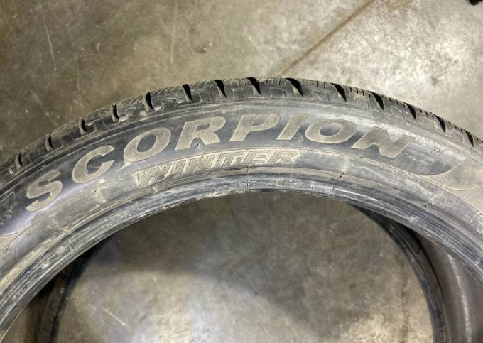 Pirelli Scorpion Winter 275/40 R22 108V