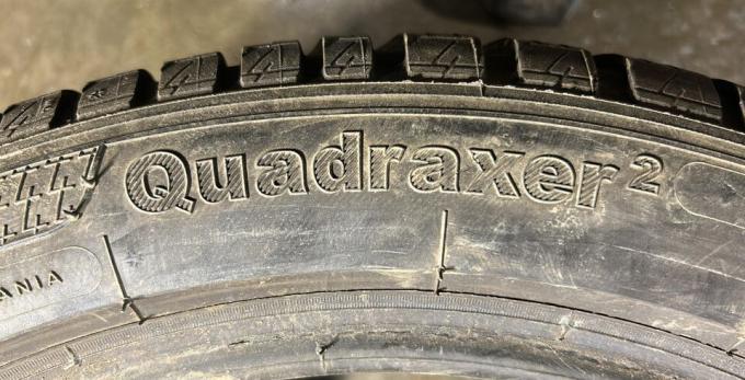 Kleber Quadraxer 2 205/50 R17 93V