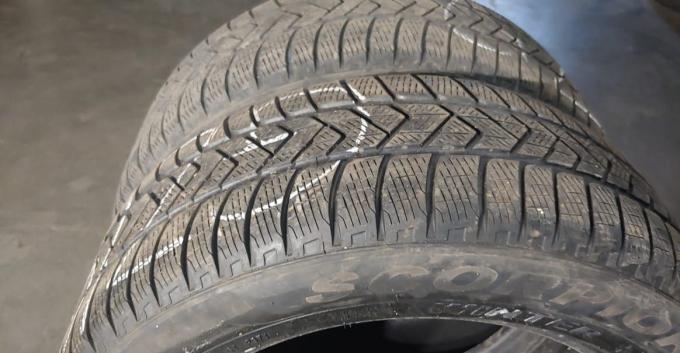 Pirelli Scorpion Winter 255/55 R19 107V