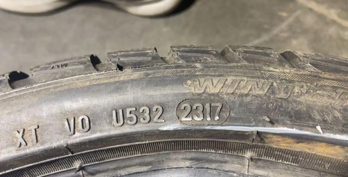 Pirelli Winter Sottozero 3 235/35 R19 91V