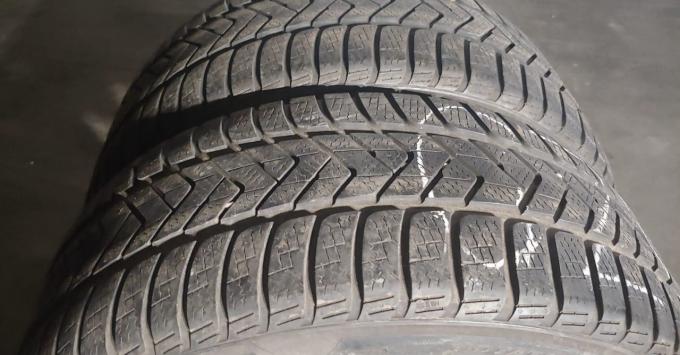 Pirelli Winter Sottozero 3 245/45 R18 100V